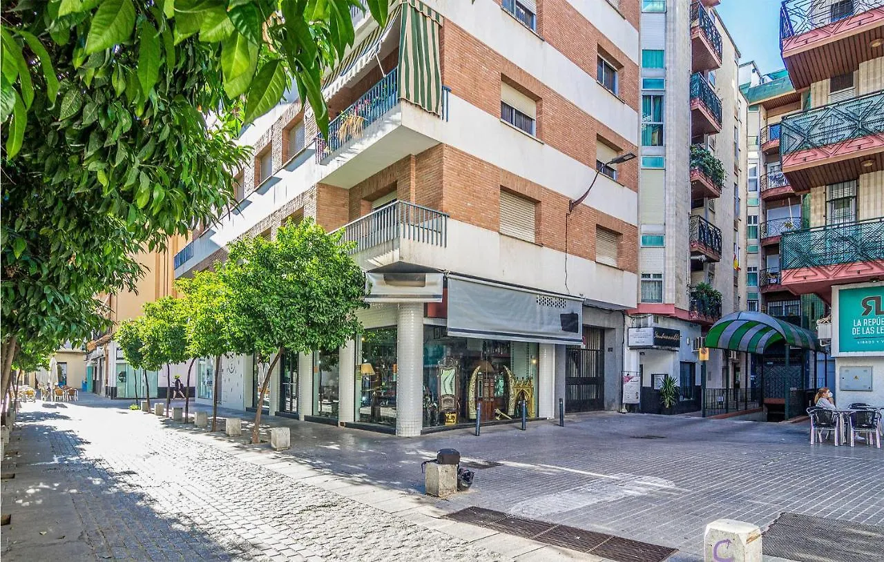 Beautiful Apartment In Cordoba With Kitchenette Spain